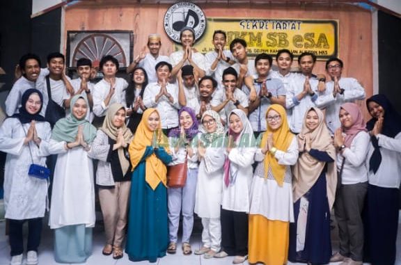 Gambar Eratkan Tali Silaturahmi, UKM SB eSA Gelar Buka Puasa Bersama